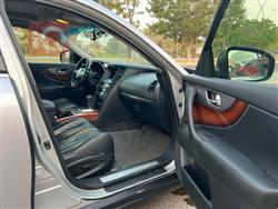 Infiniti FX